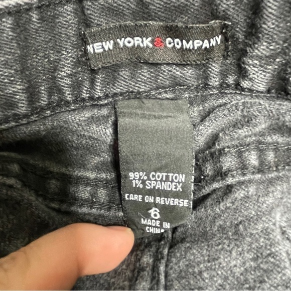 NY&Co black skinny jeans size 6 - Picture 4 of 5